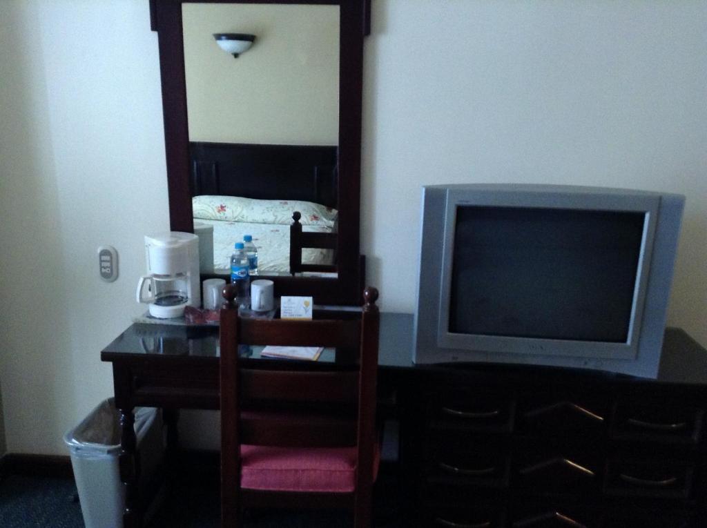 Hotel Real De Uruapan Uruapan  Quarto foto